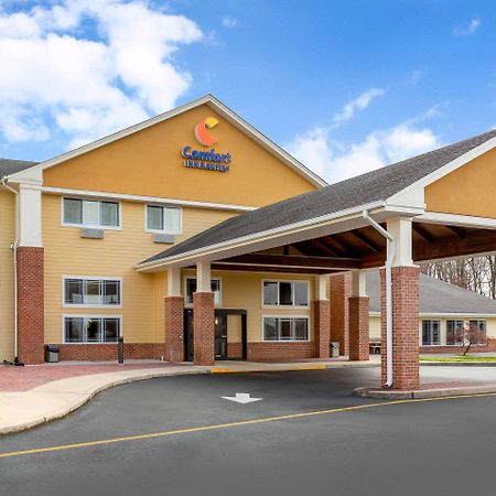 Comfort Inn & Suites Milford Exterior foto