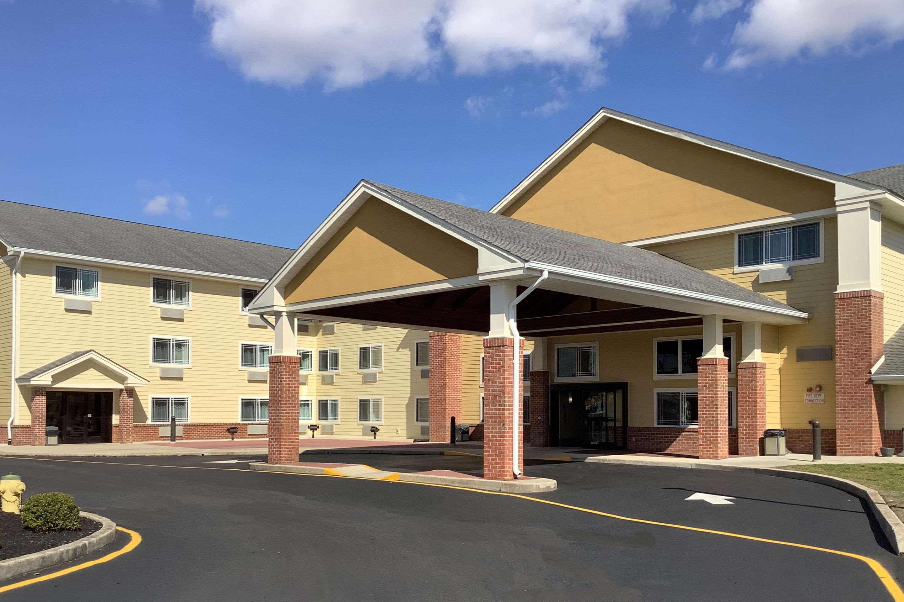 Comfort Inn & Suites Milford Exterior foto